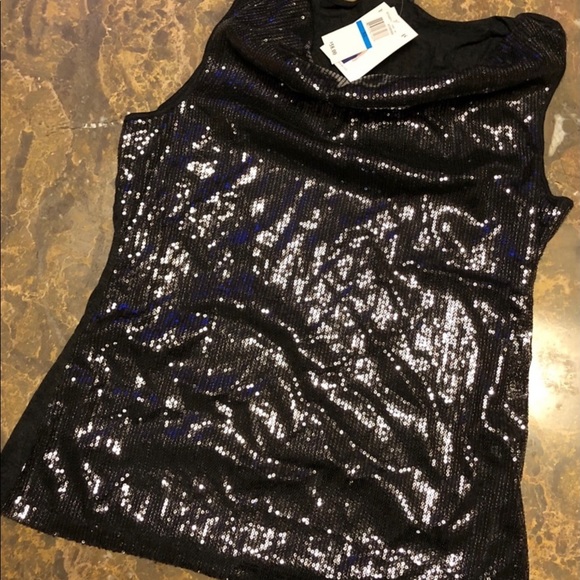 Cable & Gauge Sequin Tank - Picture 5 of 5
